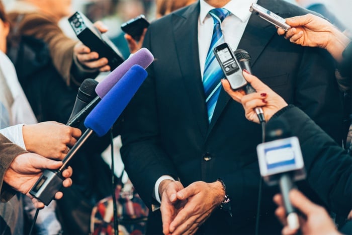 microphones-with-suit-and-tie-mobile